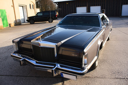 Ford Lincoln Continental Mark V