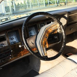 lincoln-mark-v-16.jpg