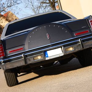 lincoln-mark-v-08.jpg