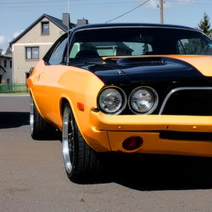 dodge-challenger-04.jpg