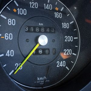 mercedes-sl280-23.jpg