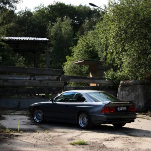 bmw850ci-06.jpg