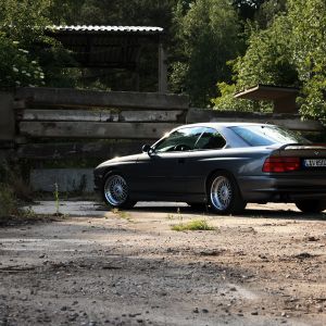 bmw850ci-08.jpg