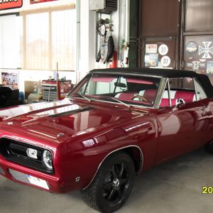 plymouth-baracuda-09.jpg