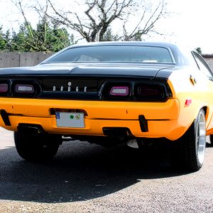 dodge-challenger-03.jpg