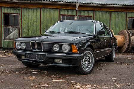 BMW 745i Turbo